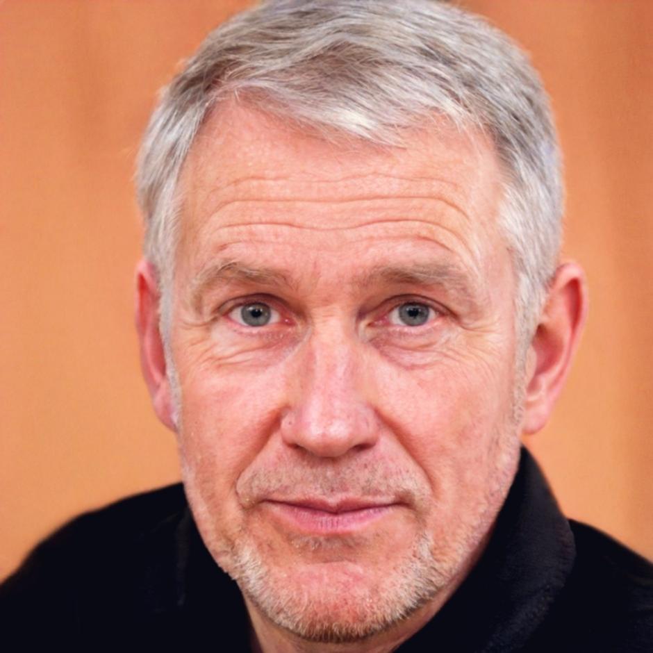 Facilitador presentando conceptos de desarrollo espiritual